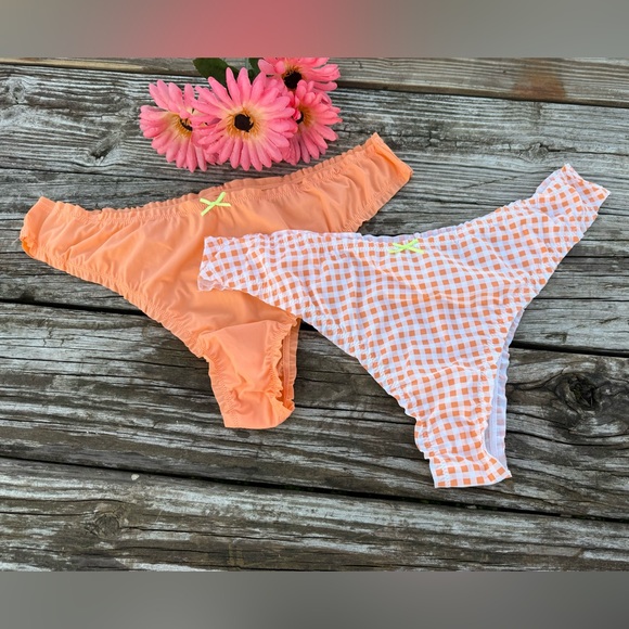 Set Of 2 NWOT Panties Gingham And Tangerine XXL - Picture 1 of 5
